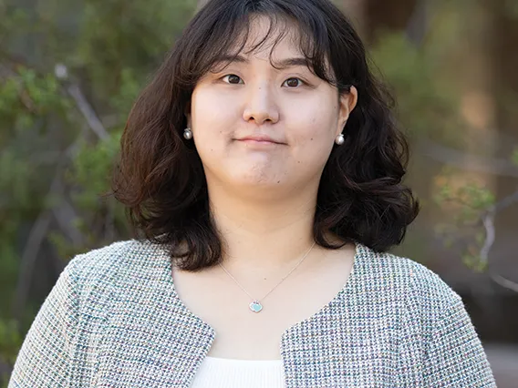 Eunjoo Choi Headshot 2024